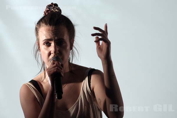 MØ - 2014-03-24 - PARIS - La Maroquinerie - 